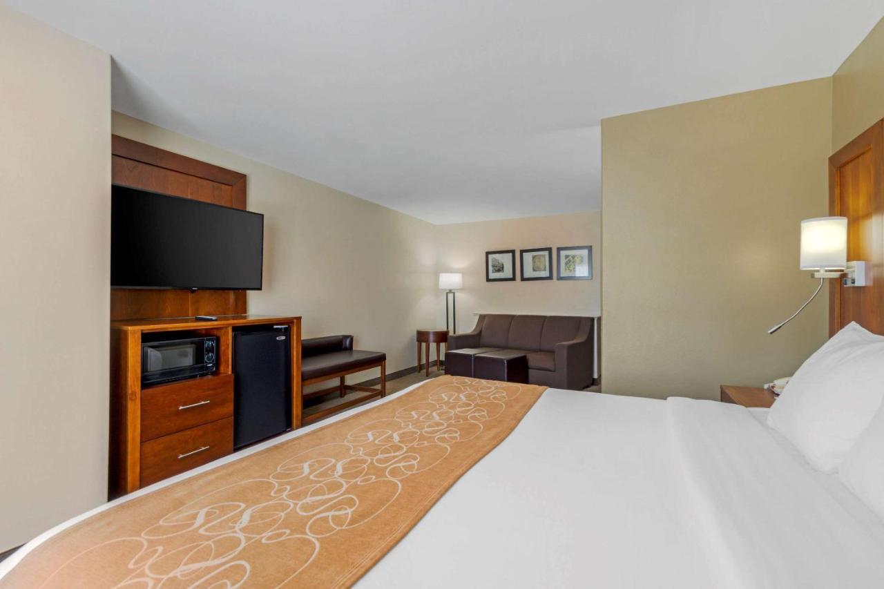 Comfort Suites Pflugerville - Austin North Εξωτερικό φωτογραφία