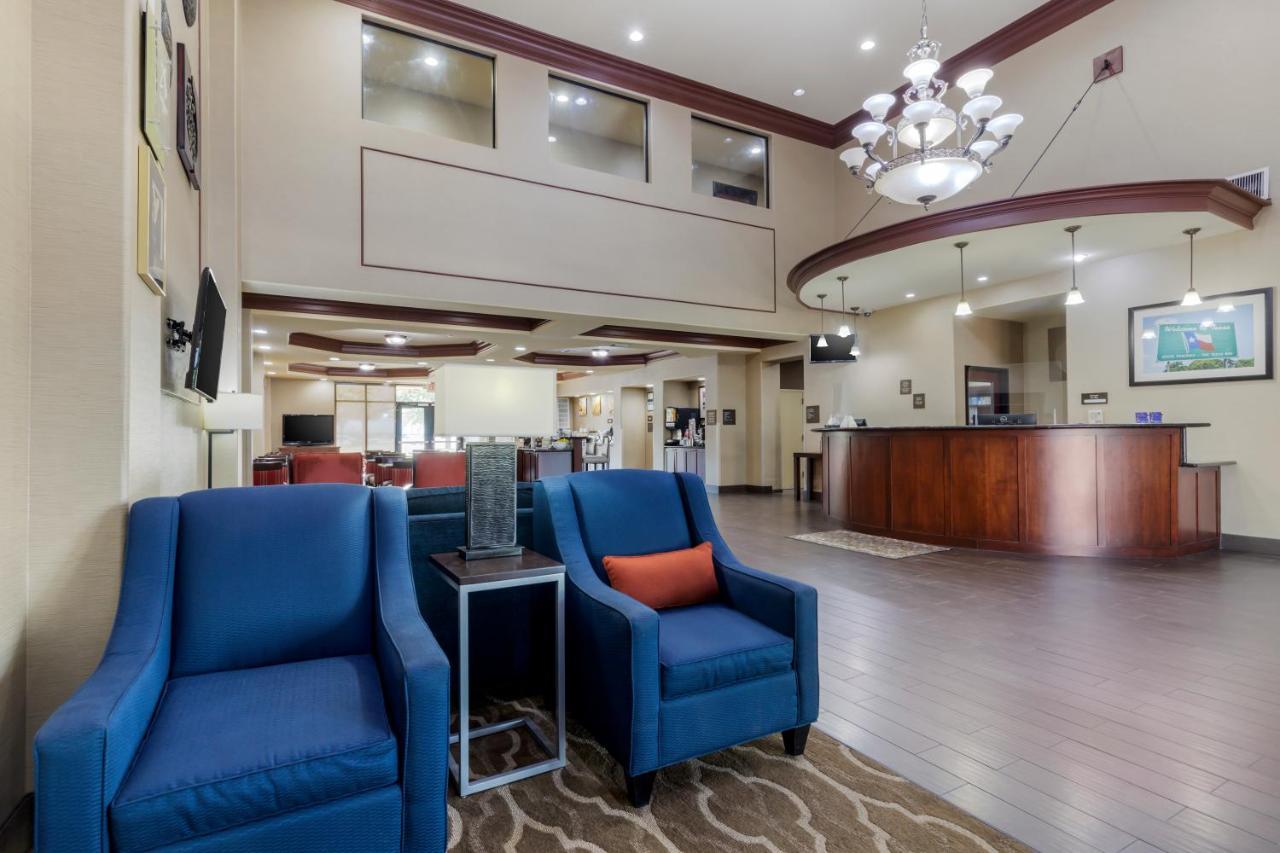 Comfort Suites Pflugerville - Austin North Εξωτερικό φωτογραφία