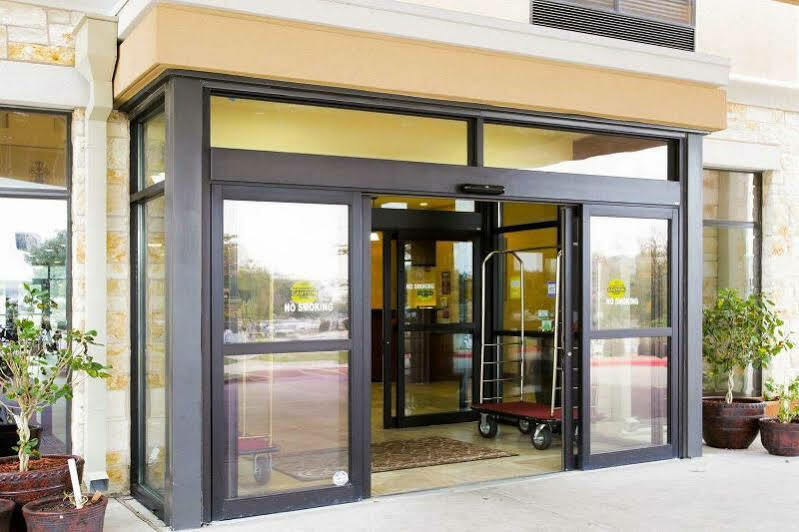 Comfort Suites Pflugerville - Austin North Εξωτερικό φωτογραφία